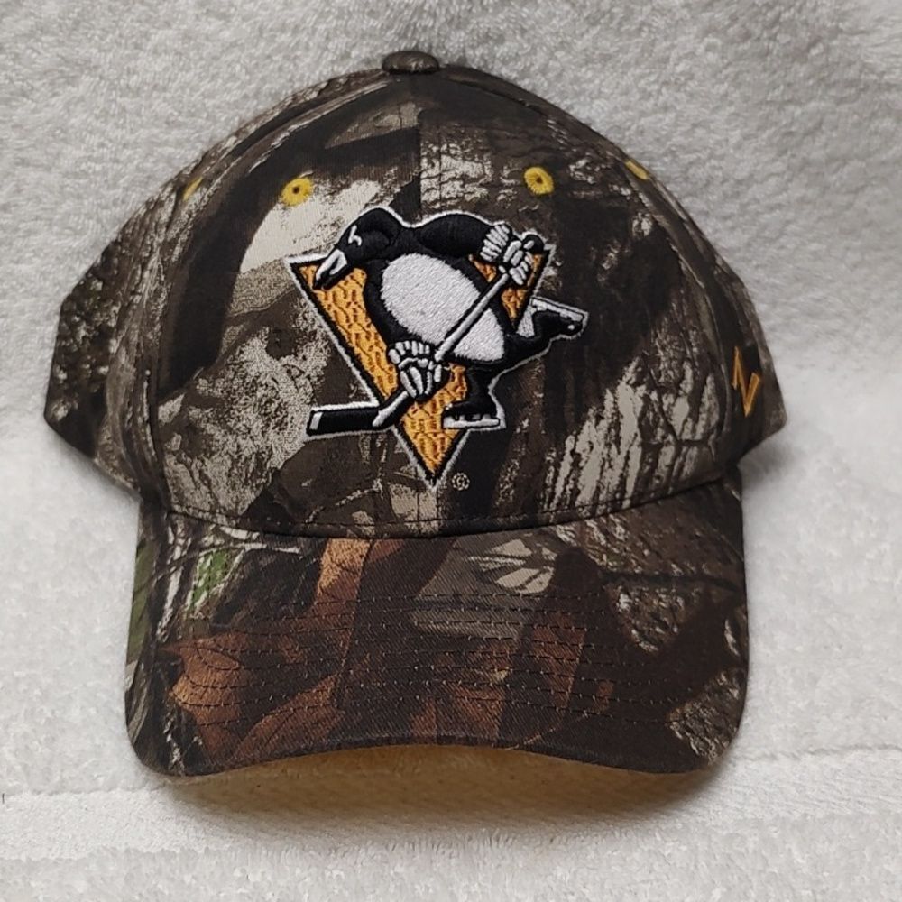 Zephyr Pittsburgh Penguins CAMO Snapback Hat - NWOT